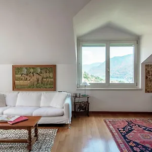 I D'a Charming Penthouse - View- Como- House-130 Mt-2 Double Bedrooms And 2 Double Bathrooms A Spacious Living Room-full Equipped Kitchen-private Garden And Terrace-private Covered Parking Como